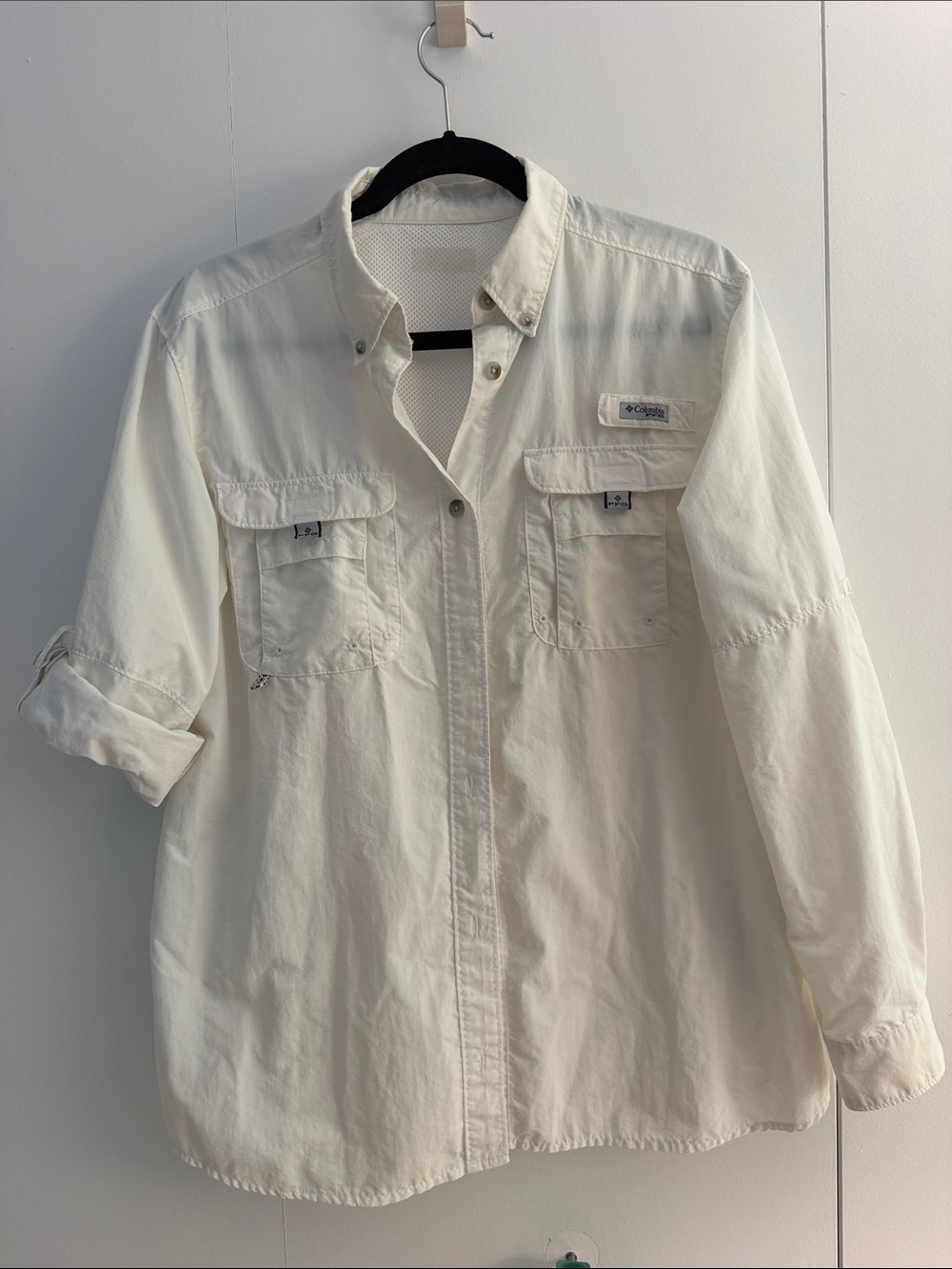 Columbia White Button-Front Lightweight Long Sleeve Shirt